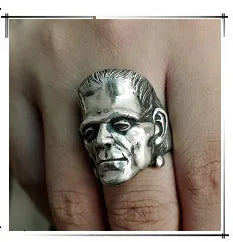 EYHIMD Black Death Knight Skull Ring Cool Mens Punk Fine Detail Stainless Steel Ring Gothic Biker Jewelry