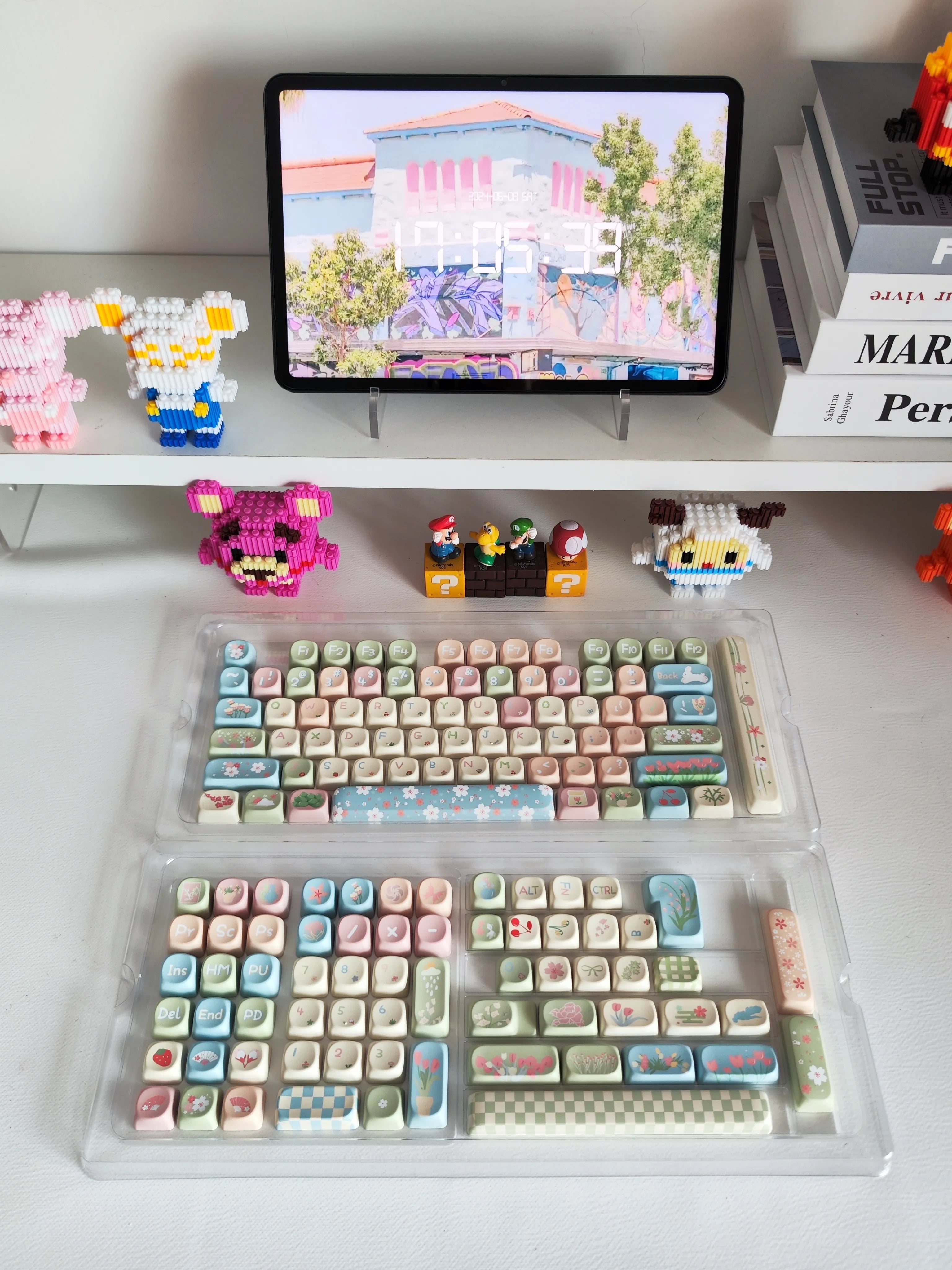MOA Keycaps Cute Alice Keycaps Cute Keycaps 141 Keys PBT Sublimation Mechanical Keyboard Cap 2.25 U 2.75U