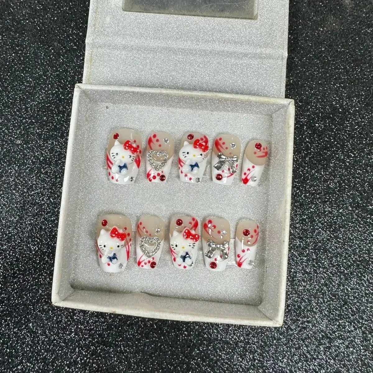 Cute 2024 Coffee Brown 3D Handmade Nail Art Sanrio Hello Kitty French Long Coffin Shape Star Kitty Full Coverage Removable Nails