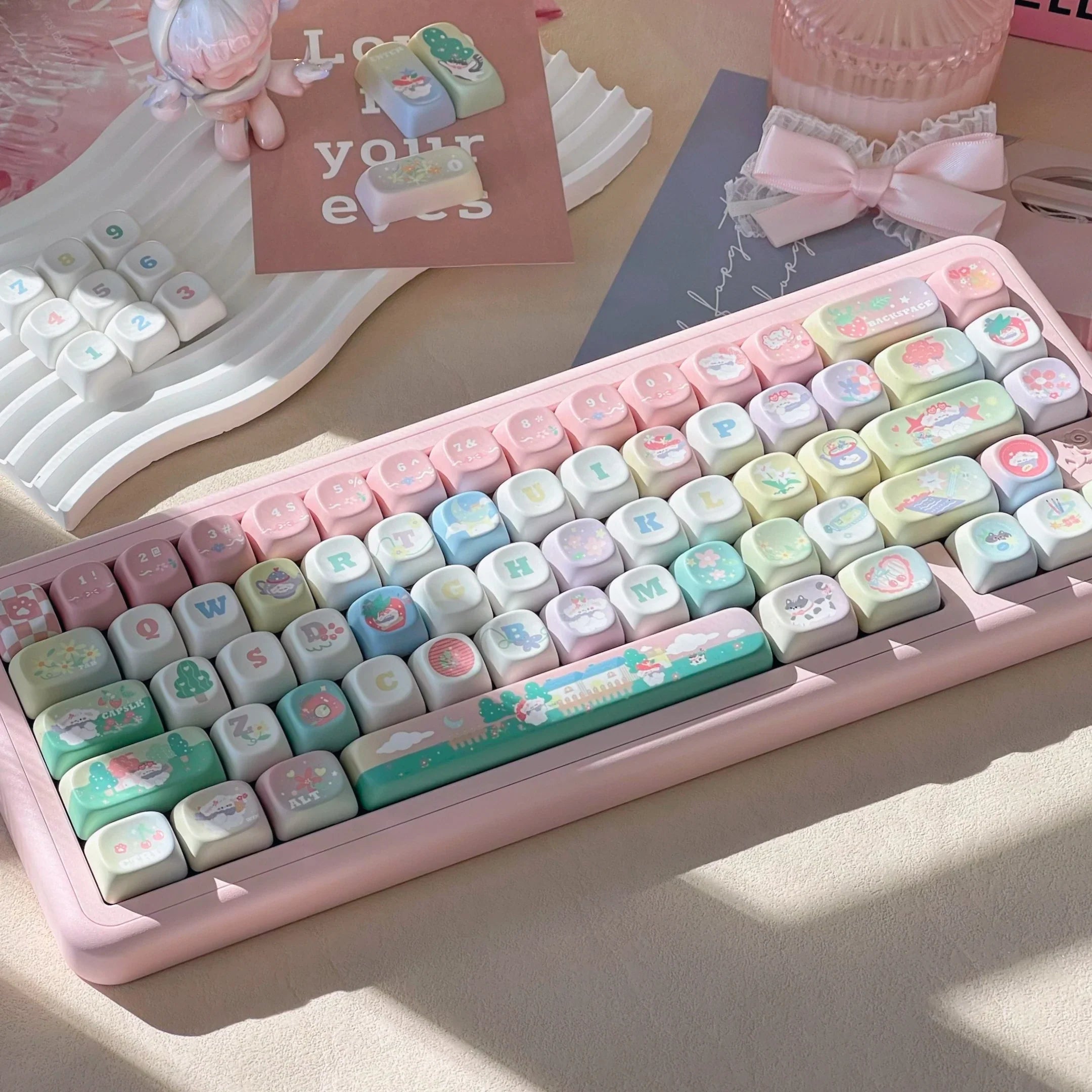 New 131 Key Cute Hand Drawn Theme Keycaps Xoa Profile Pbt Material Thermal Sublimation  Mechanical Gaming Keyboard Key Caps Gift