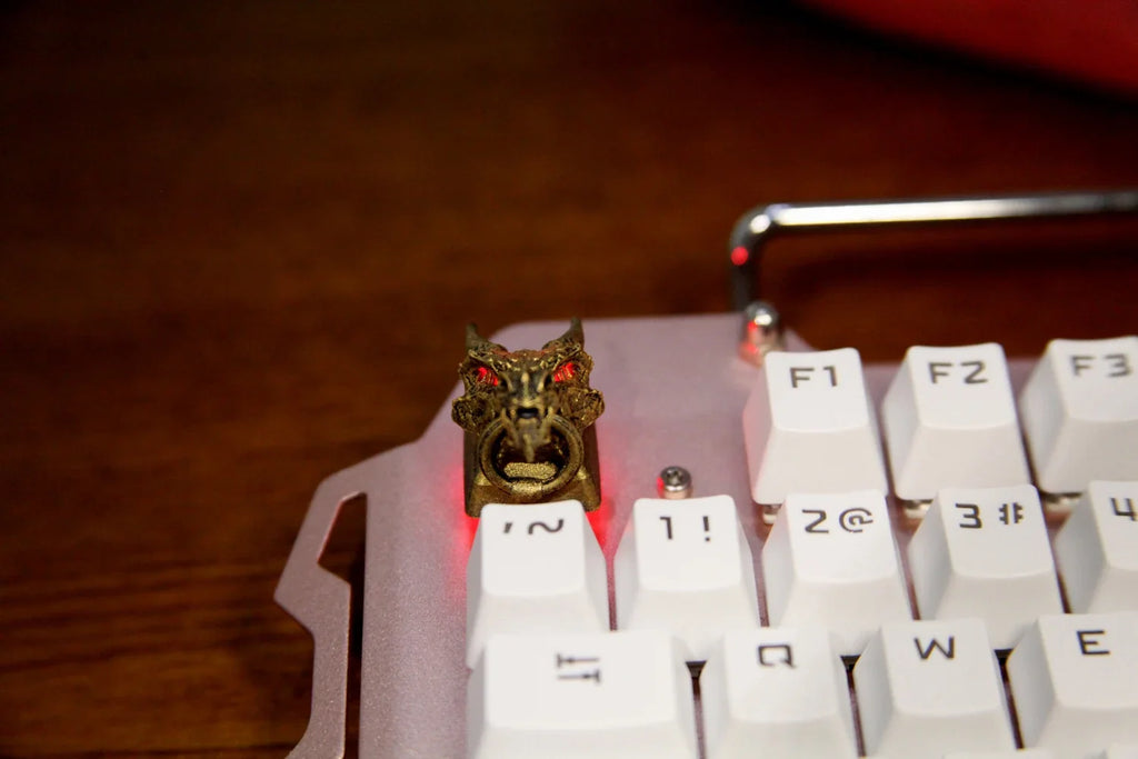 Original Design Dragon Head Keycaps Metal Translucent Mechanical Keyboard Keycaps Personalized Hanging Dragon Head Keycaps Gifts