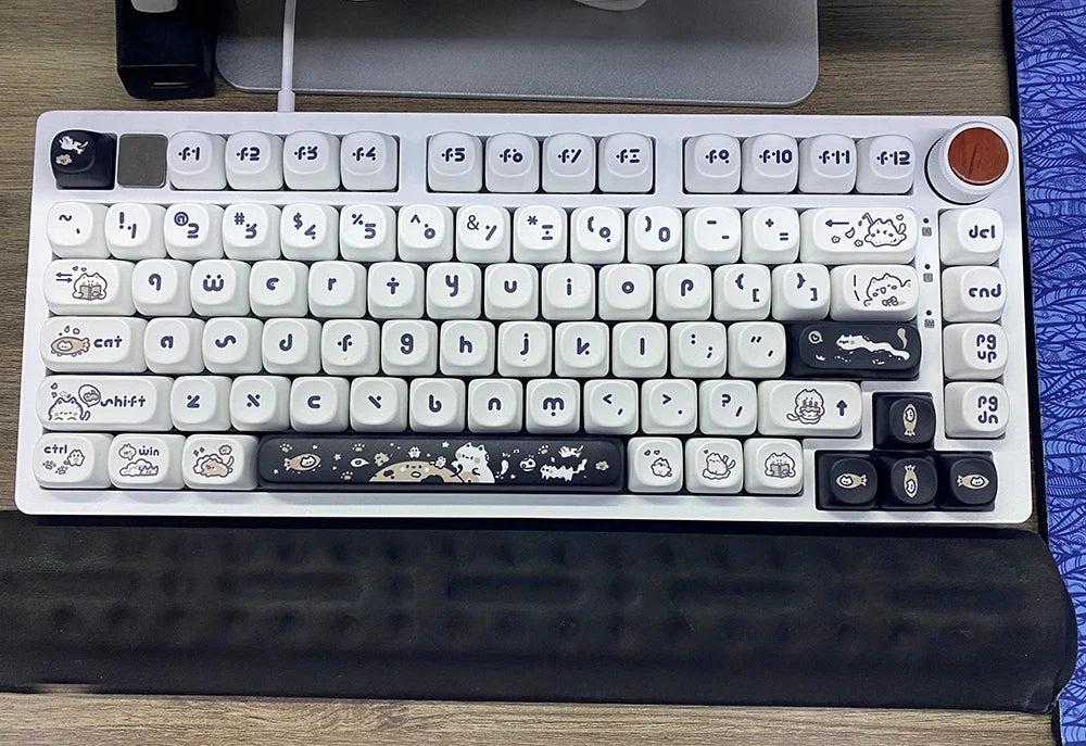 Naught Cat Black White Keycap 140 Keys MOA Profile PBT Keycaps Dye Sublimation for MX Switch Gaming Mechanical Keyboard Keycap