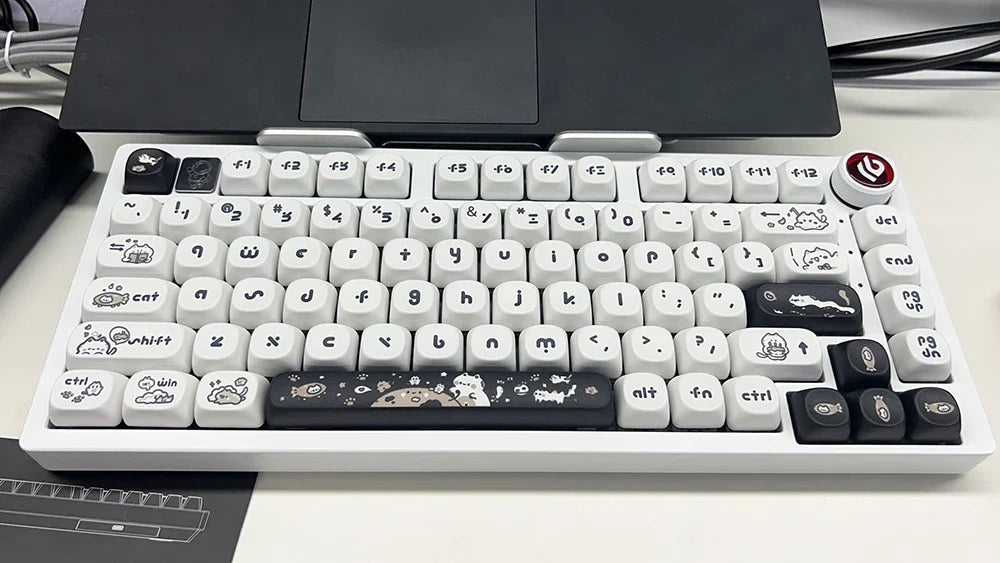 Naught Cat Black White Keycap 140 Keys MOA Profile PBT Keycaps Dye Sublimation for MX Switch Gaming Mechanical Keyboard Keycap