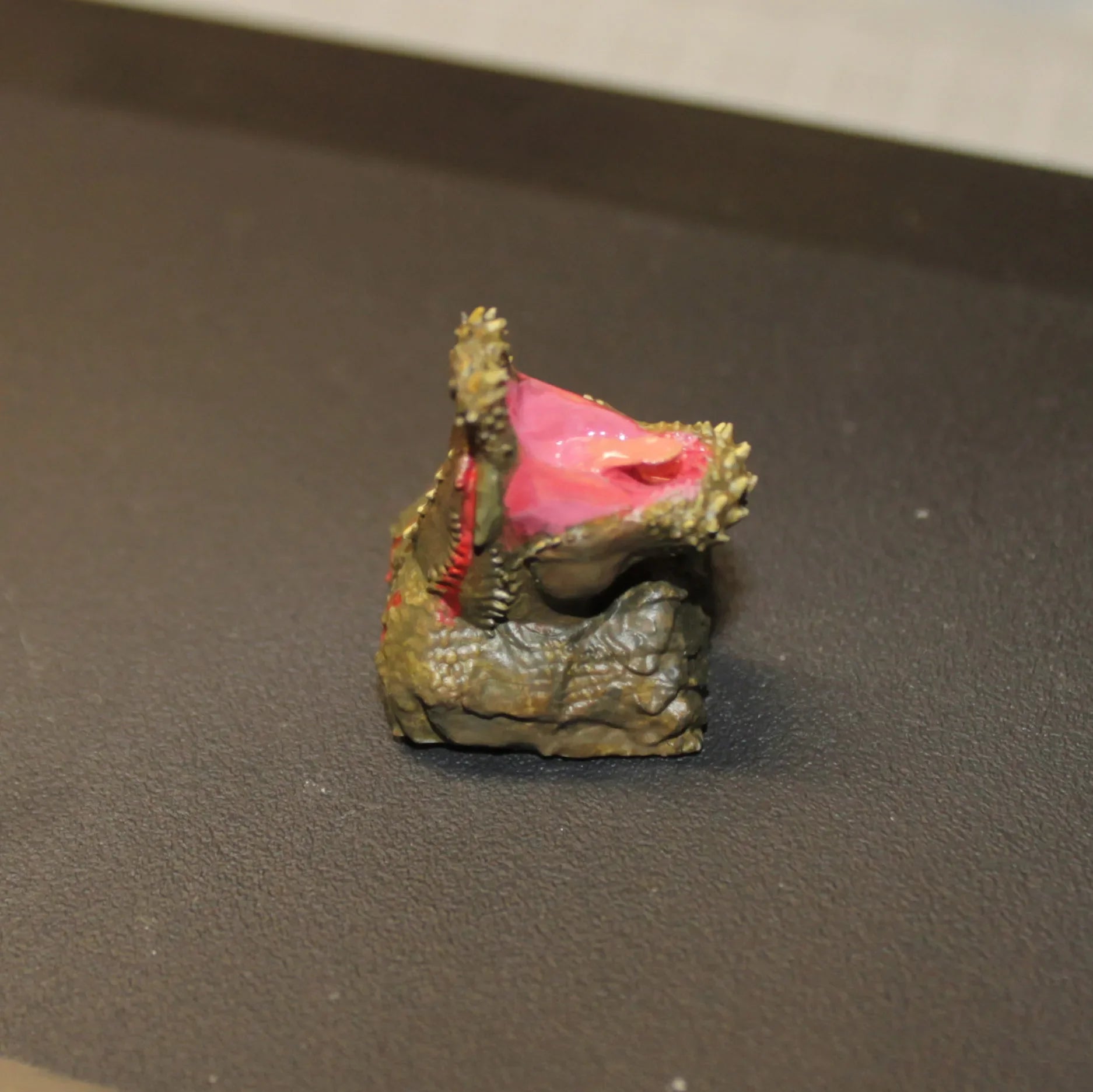 Monster Hunter Themed Keycaps Gore Magala/Acid Glavenus Personalized Mechanical Keyboard Keycaps Cartoon 3D Resin Artist Keycaps