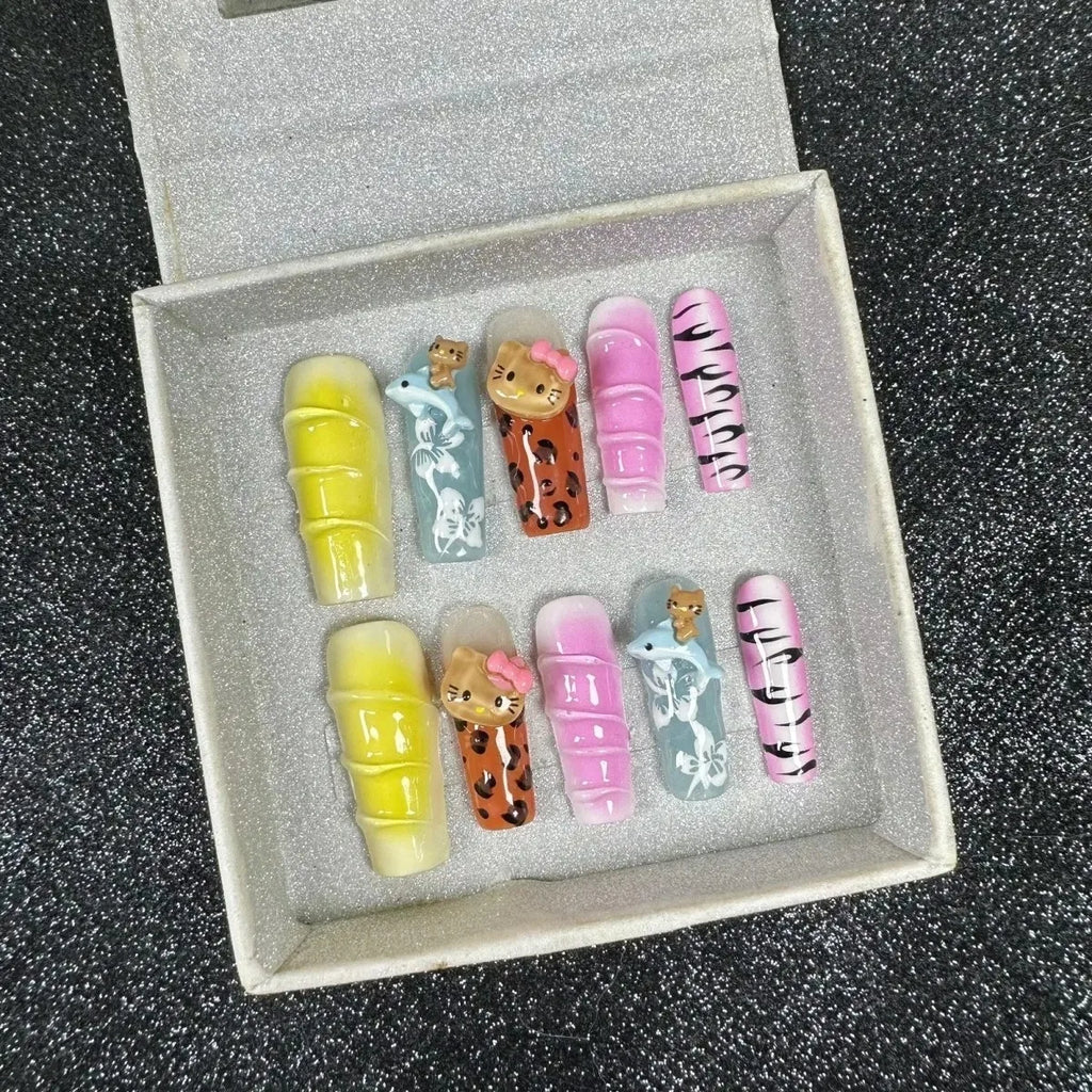 Cute 2024 Coffee Brown 3D Handmade Nail Art Sanrio Hello Kitty French Long Coffin Shape Star Kitty Full Coverage Removable Nails
