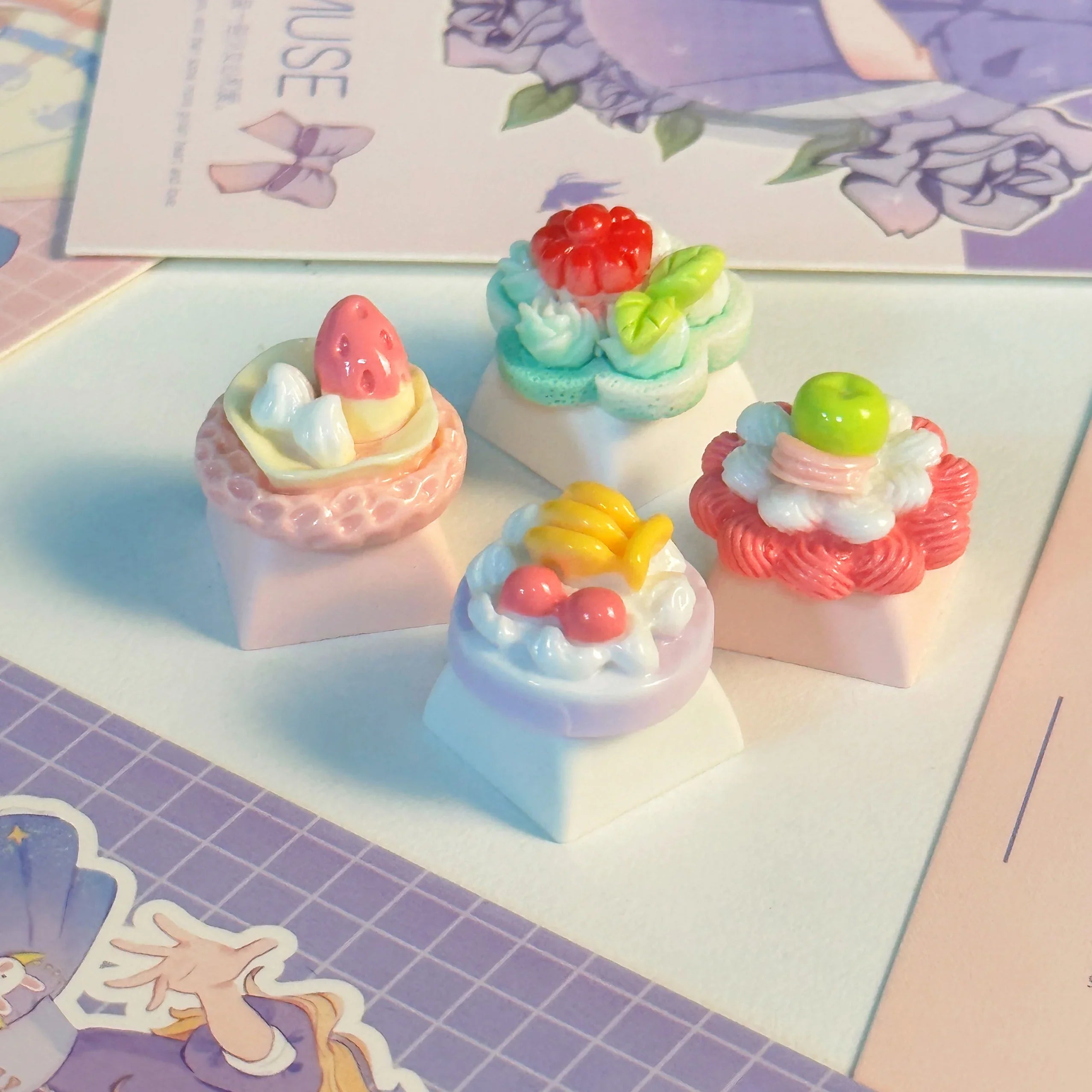 Lifelike Small Cake Keycap Personalized Handmade Key Cap Random 2pcs Cute Girly Heart Keycaps for DIY Mechanical Keyboard