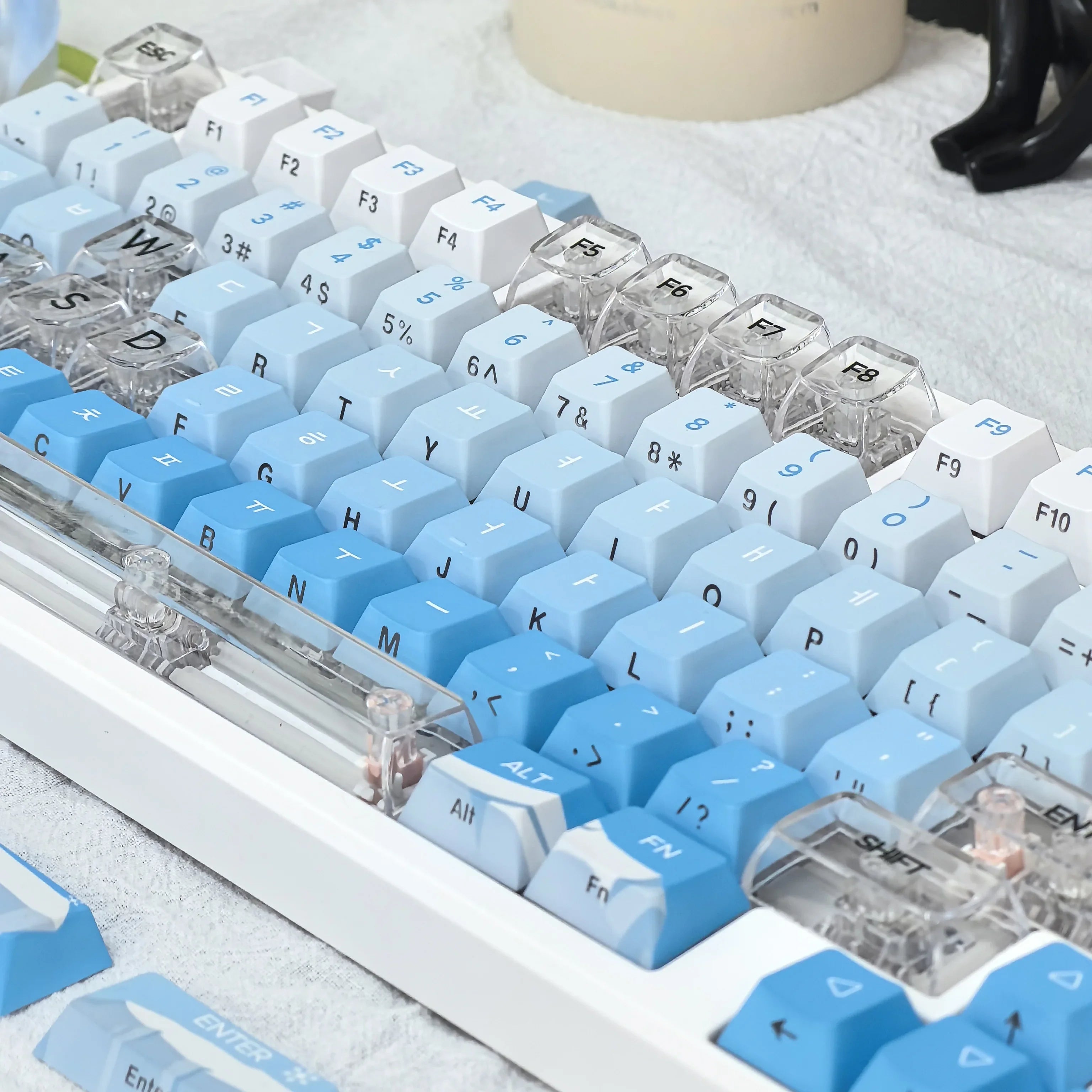Korean Glacier Side-Engraved Translucent Keycaps OEM PBT Sublimation 122-Key DIY Fresh Gradient Blue White KR/korean Keycaps